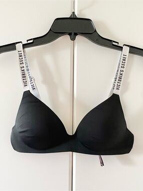 Victoria’s Secret T-shirt Lightly Lined Wireless Bra